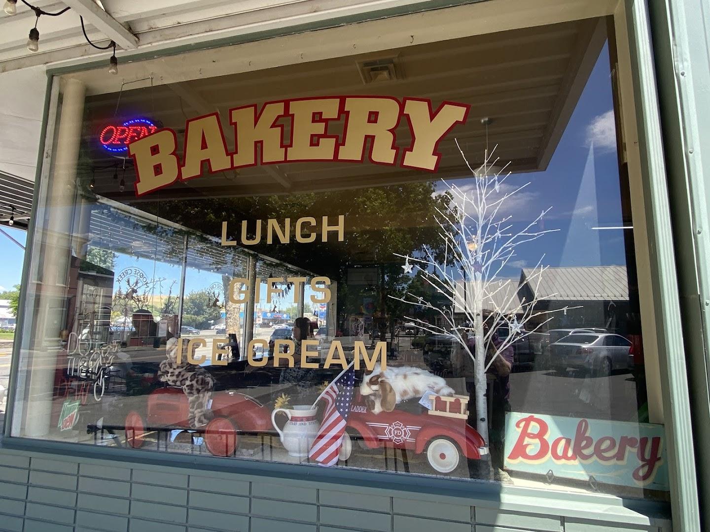 Moose Creek Cafe & Bakery